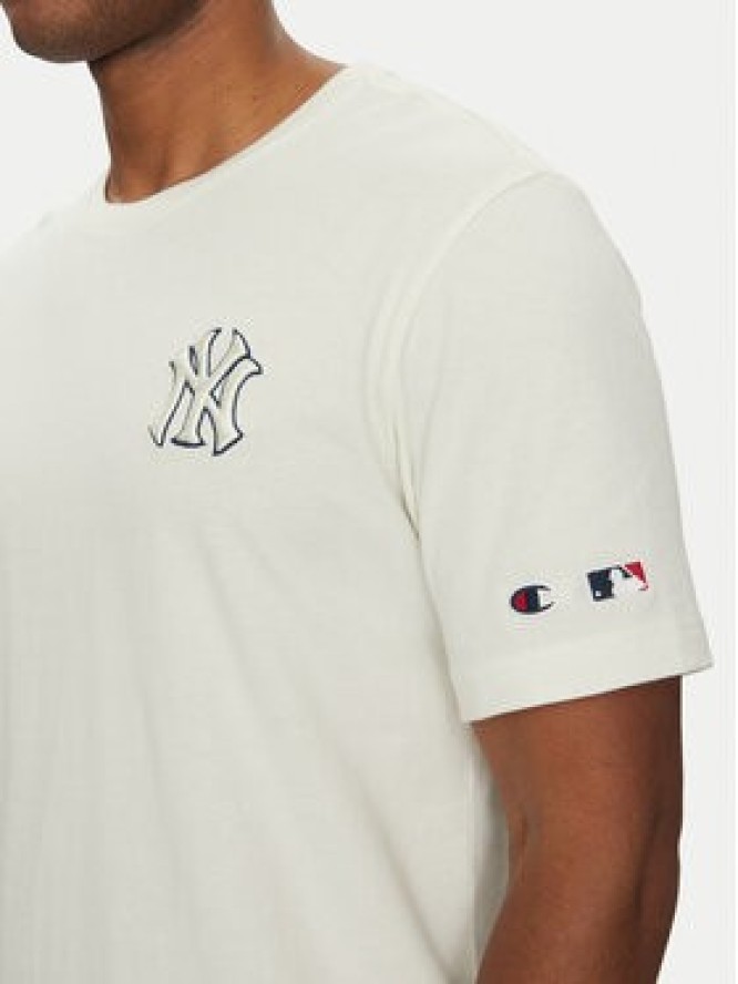 Champion T-Shirt 221037 Biały Standard Fit