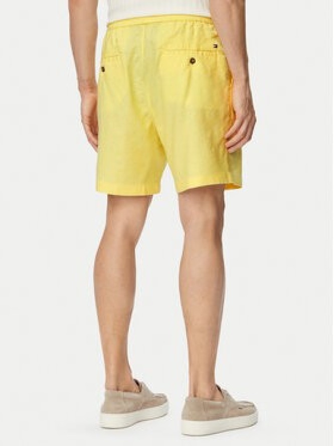 Tommy Hilfiger Szorty materiałowe Dover MW0MW44353 Żółty jasny Regular Fit