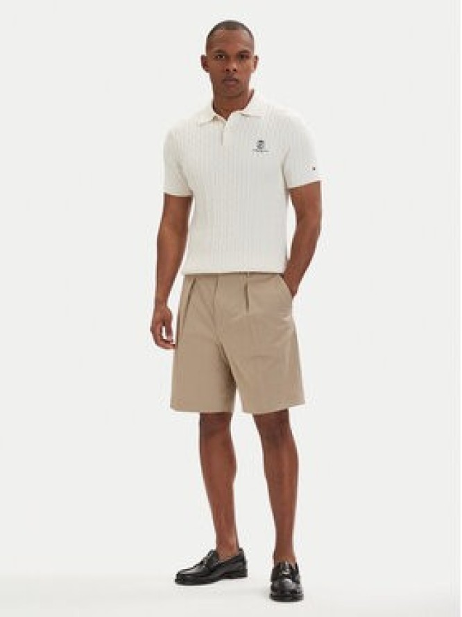 Tommy Hilfiger Szorty materiałowe Smart Casual MW0MW42670 Beżowy jasny Relaxed Fit