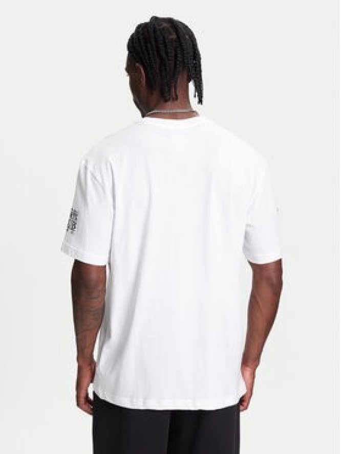 adidas T-Shirt 90s Football Graphic JX3065 Biały Regular Fit