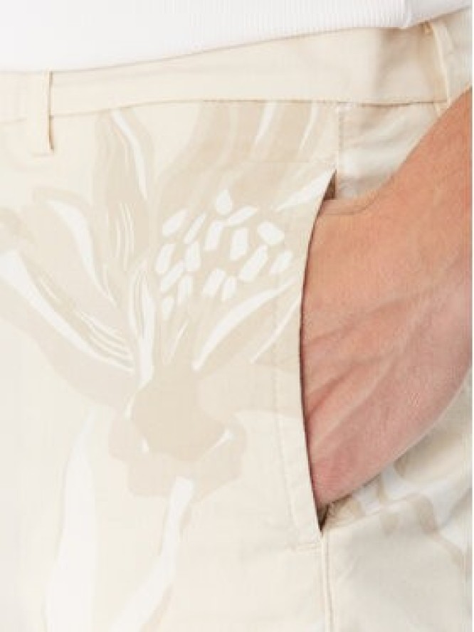 BOSS Szorty materiałowe C-Karlos 50538839 Écru Regular Fit