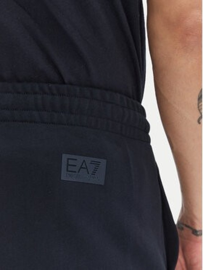 EA7 Emporio Armani Szorty sportowe 7M000153 AF10432 UB102 Granatowy Regular Fit