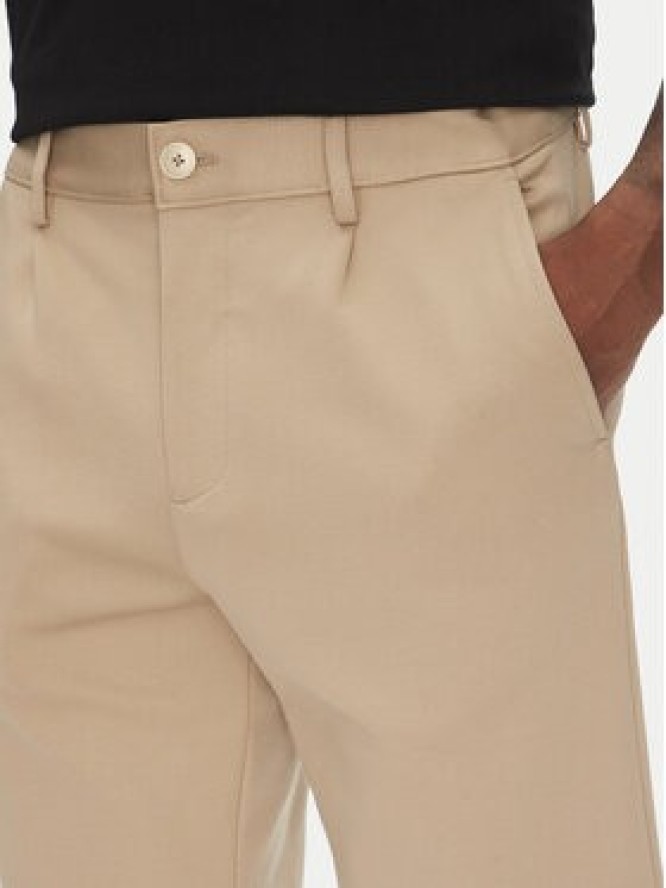 Lindbergh Szorty materiałowe 30-506062 Beżowy Regular Fit