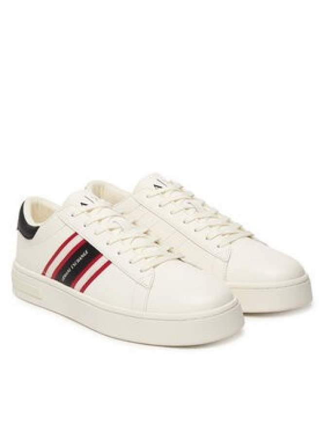 Armani Exchange Sneakersy XM002198 AF21421 MZ324 Biały