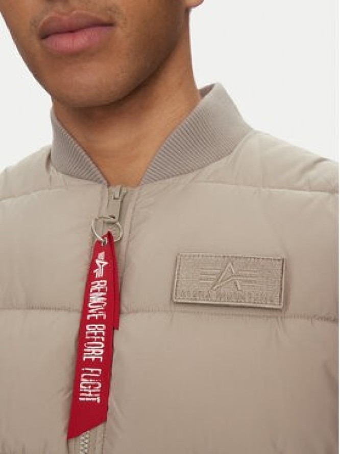 Alpha Industries Kamizelka 118109 Beżowy Regular Fit
