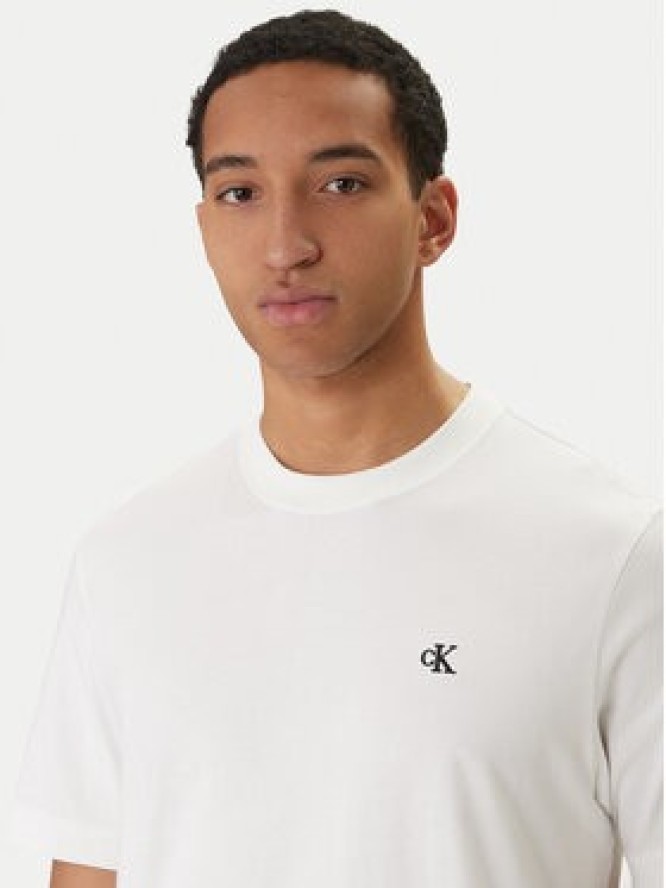 Calvin Klein Jeans T-Shirt Easy Monologo LV04RC275G Biały Regular Fit