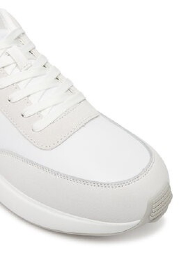 Calvin Klein Jeans Sneakersy YM0YM01370 Biały