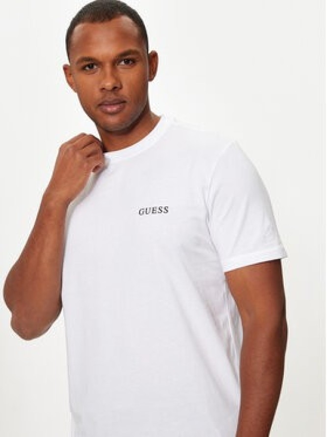 Guess T-Shirt U4BM03 KCAM1 Biały Regular Fit