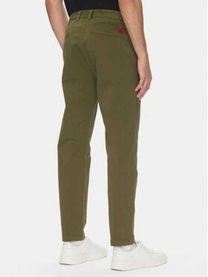 HUGO Chinosy 50530886 Zielony Slim Fit