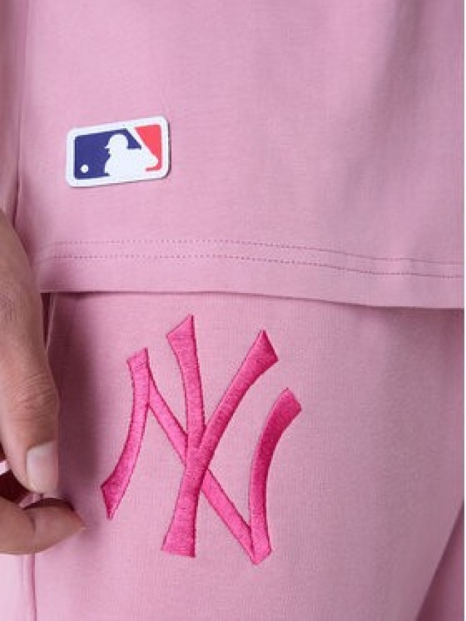 New Era T-Shirt New York Yankees MLB League Essential 60596181 Różowy Regular Fit