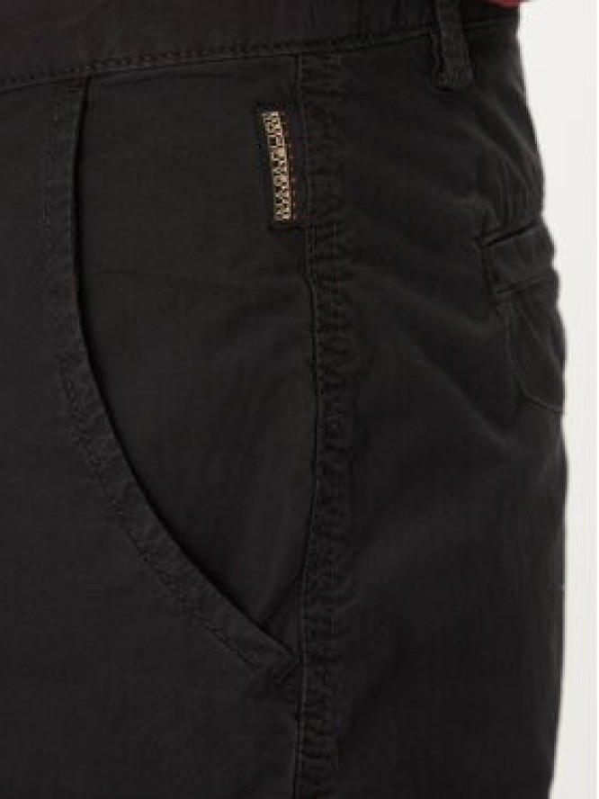 Napapijri Szorty materiałowe Nakuru 6 NP0A4HRV Czarny Regular Fit