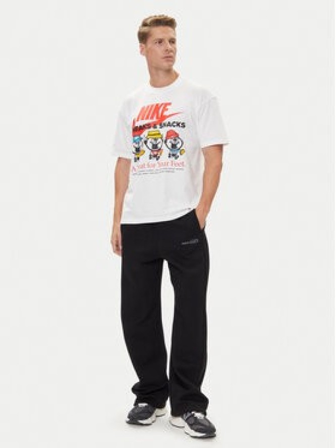 Nike T-Shirt HJ0754 Biały Regular Fit