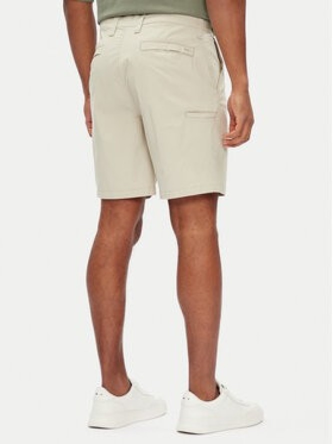 Michael Kors Szorty materiałowe CS5304ZDR2 Beżowy Regular Fit