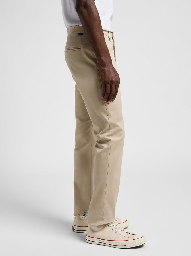LEE MĘSKIE SPODNIE MATERIAŁOWE LEE SLIM CHINO STONE 112342927