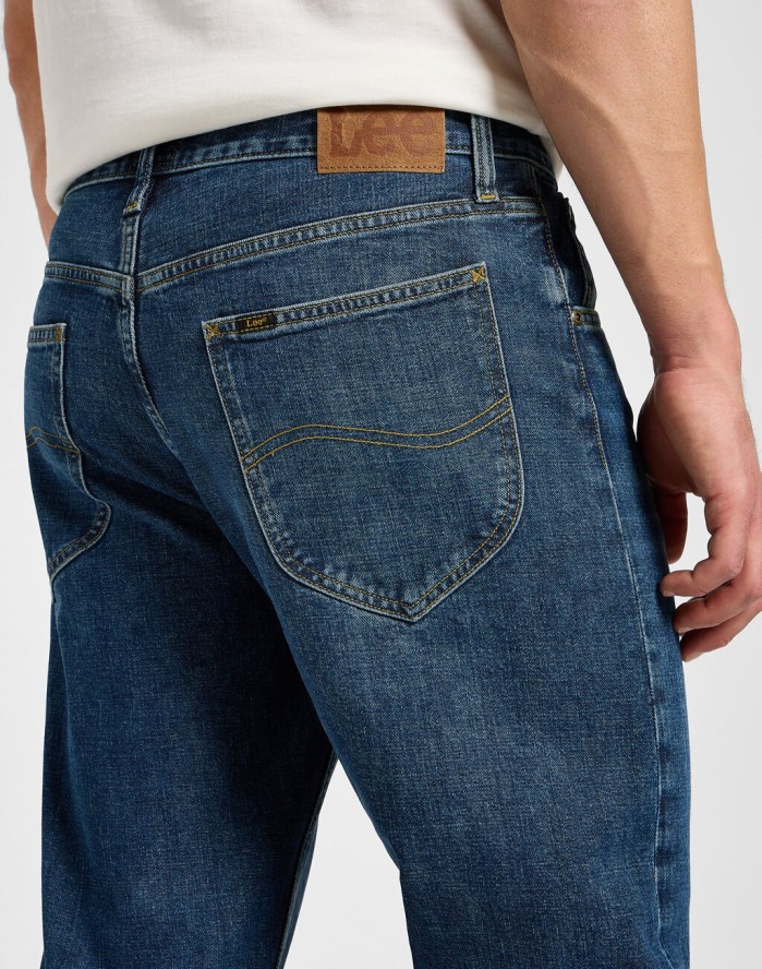 LEE MĘSKIE SPODNIE JEANSOWE OSCAR ECLIPSE BLUE 112355855 L76F016432