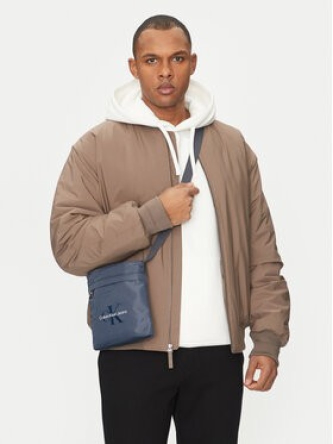 Calvin Klein Jeans Saszetka Sport Essentials Flatpack 18 LV04G3030G Granatowy