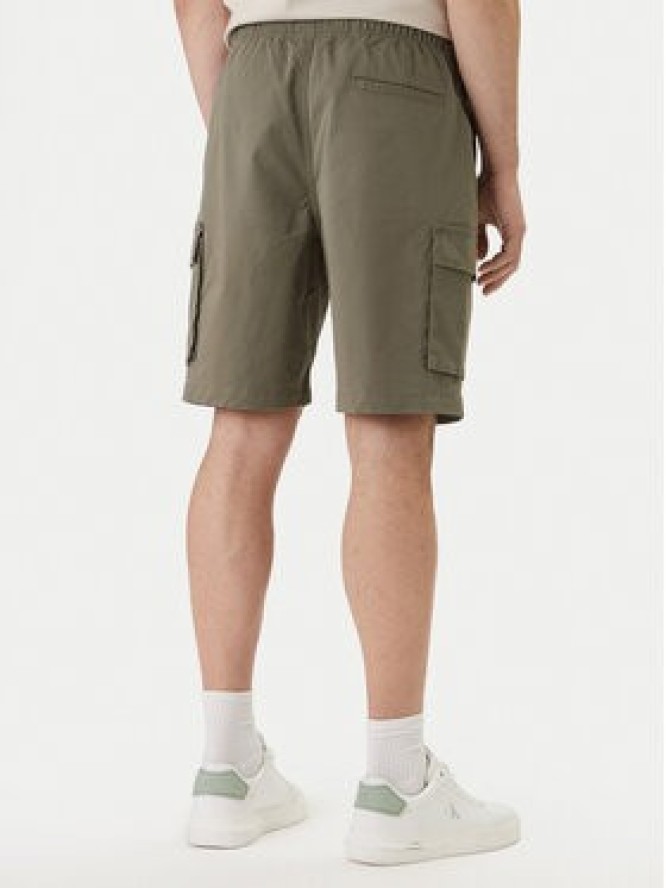 Calvin Klein Jeans Szorty materiałowe LV04RB618G Khaki Regular Fit
