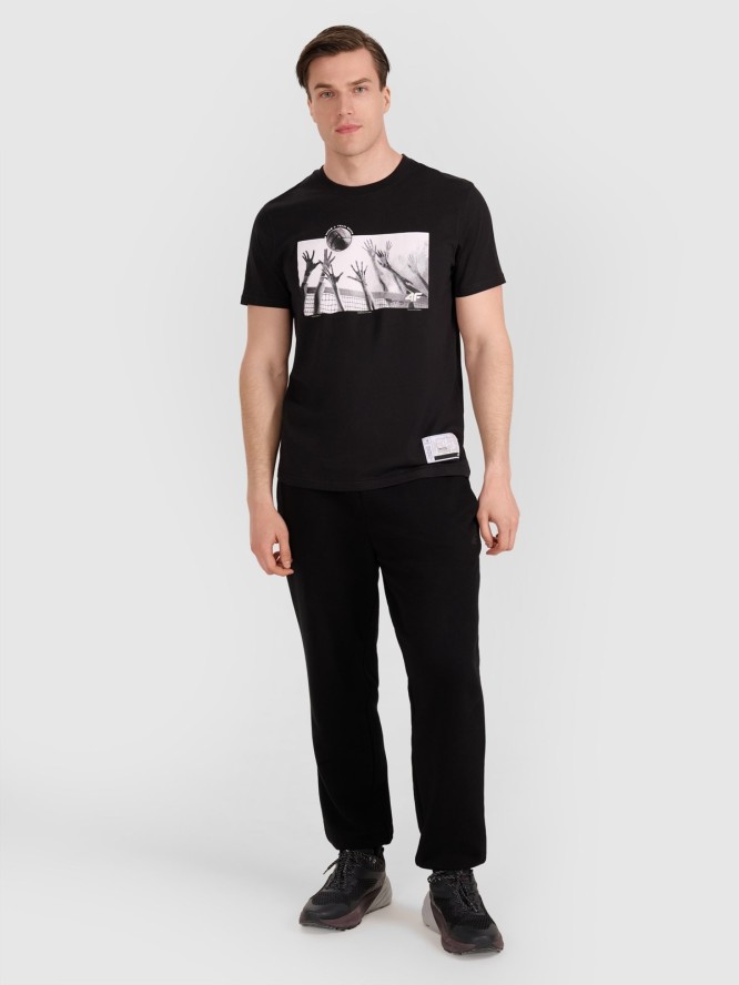 4F T-shirt regular z nadrukiem siatkarskim męski - czarny XL