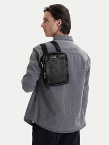 Guess Saszetka HMBOGS P6223 Czarny