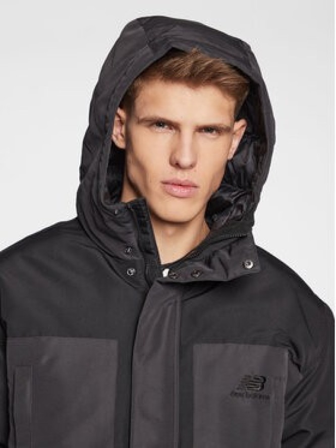 New Balance Kurtka zimowa MJ23504 Czarny Relaxed Fit