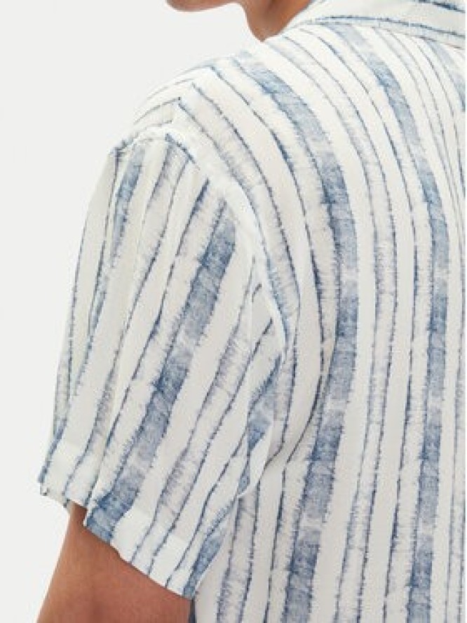 Emporio Armani Koszula EM000593 AF12351 F0027 Błękitny Regular Fit