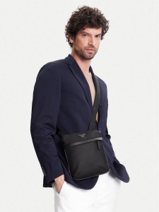 Emporio Armani Saszetka EM001807 AF13454 UC001 Czarny