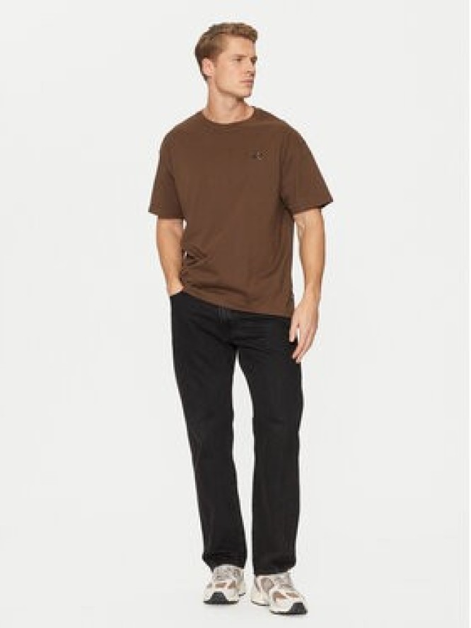 Solid T-Shirt Manes 21108333 Czarny Regular Fit