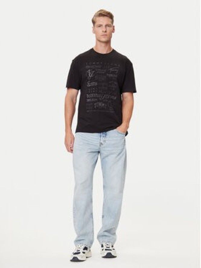 Tommy Jeans T-Shirt Archive Logos DM0DM21584 Czarny Relaxed Fit
