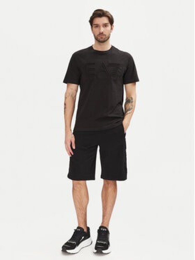 EA7 Emporio Armani Szorty sportowe 7M000153 AF10432 UC001 Czarny Regular Fit
