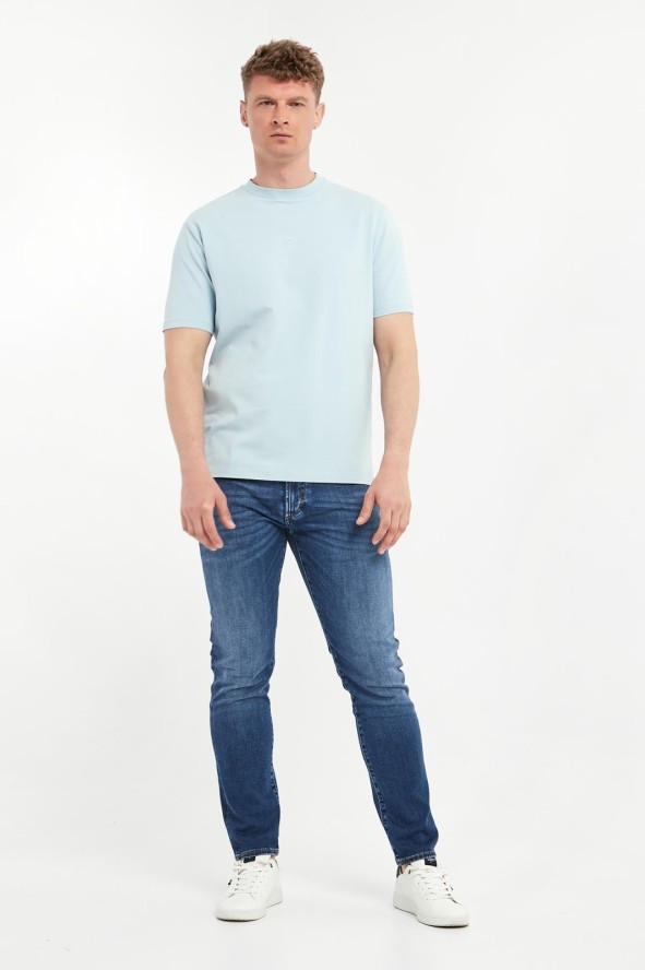 T-shirt męski z tłoczonym logo KARL LAGERFELD