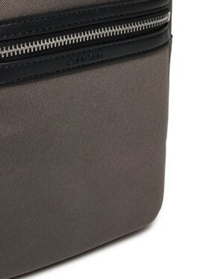 Calvin Klein Saszetka Contrast Reporter LV04D3175G Szary