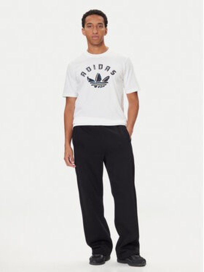 adidas T-Shirt Graphic JX3089 Biały Regular Fit