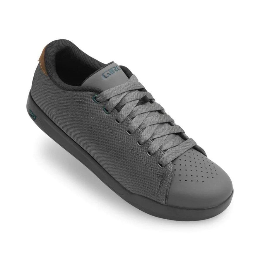 Buty Giro Deed