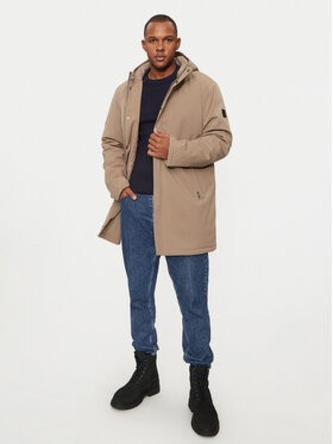 Matinique Kurtka zimowa Deston 30205571 Brązowy Regular Fit