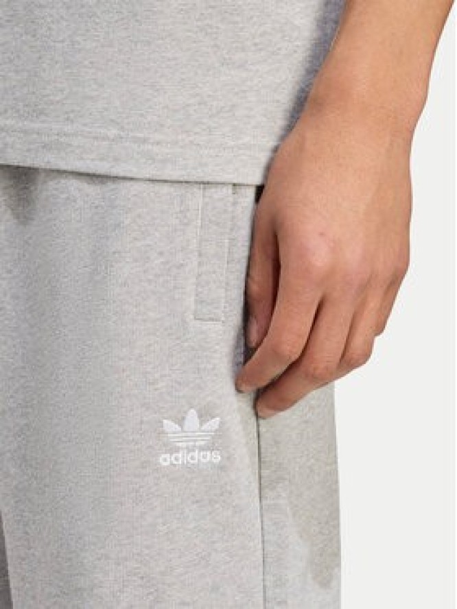adidas Szorty sportowe Essentials Trefoil JW8624 Szary Regular Fit