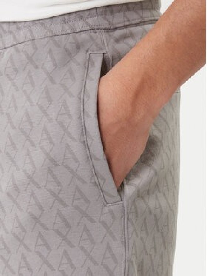 Armani Exchange Szorty sportowe XM001227 AF11847 M8315 Beżowy Regular Fit