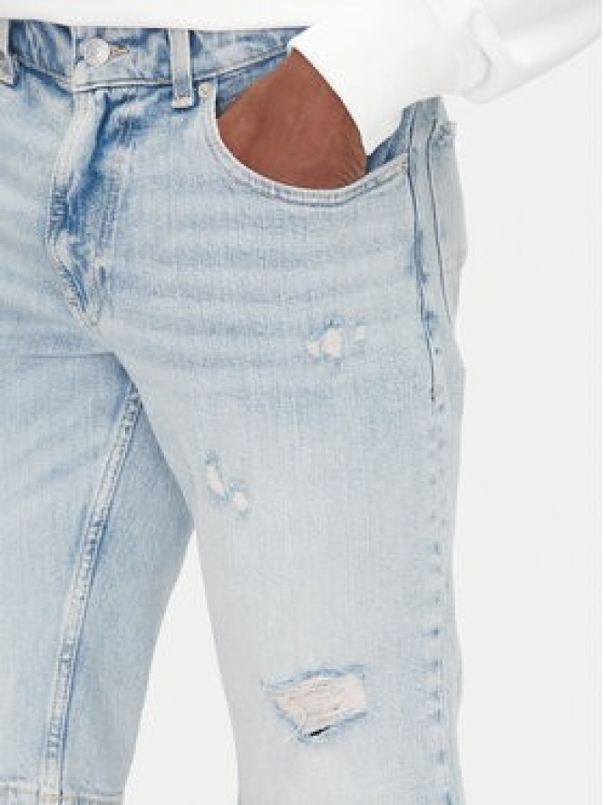 Tommy Jeans Szorty jeansowe Ronnie DM0DM21300 Niebieski Regular Fit