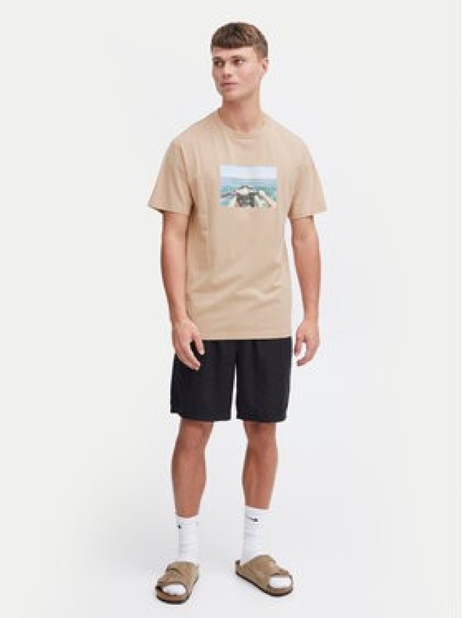 Solid T-Shirt 21108237 Beżowy Regular Fit