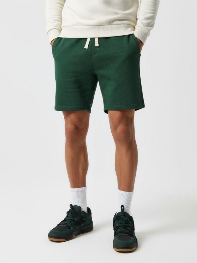 Szorty z wiązaniem - zielony