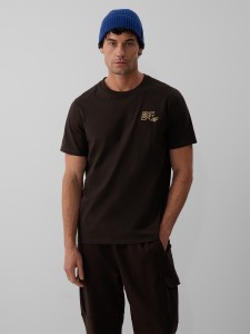 4F T-shirt regular z nadrukiem męski - brązowy XL