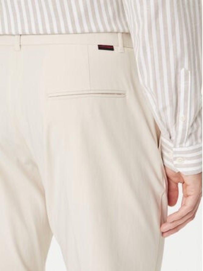 Guess Spodnie materiałowe M4YB01 WG9Z2 Écru Regular Fit