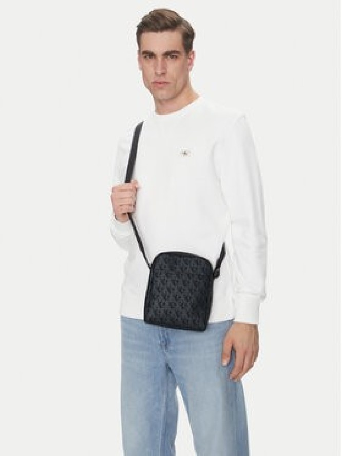 Calvin Klein Jeans Saszetka Matte Aop Reporter 18 LV04G3115G Czarny