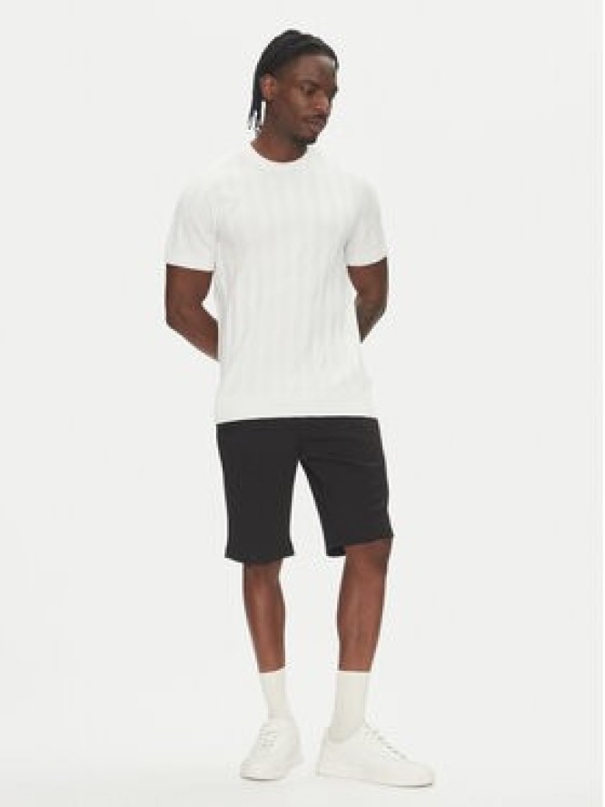 Lindbergh Szorty materiałowe 30-506062 Czarny Regular Fit