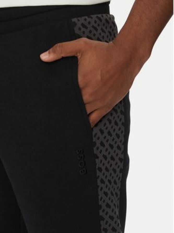 BOSS Szorty sportowe Luke 50540525 Czarny Regular Fit