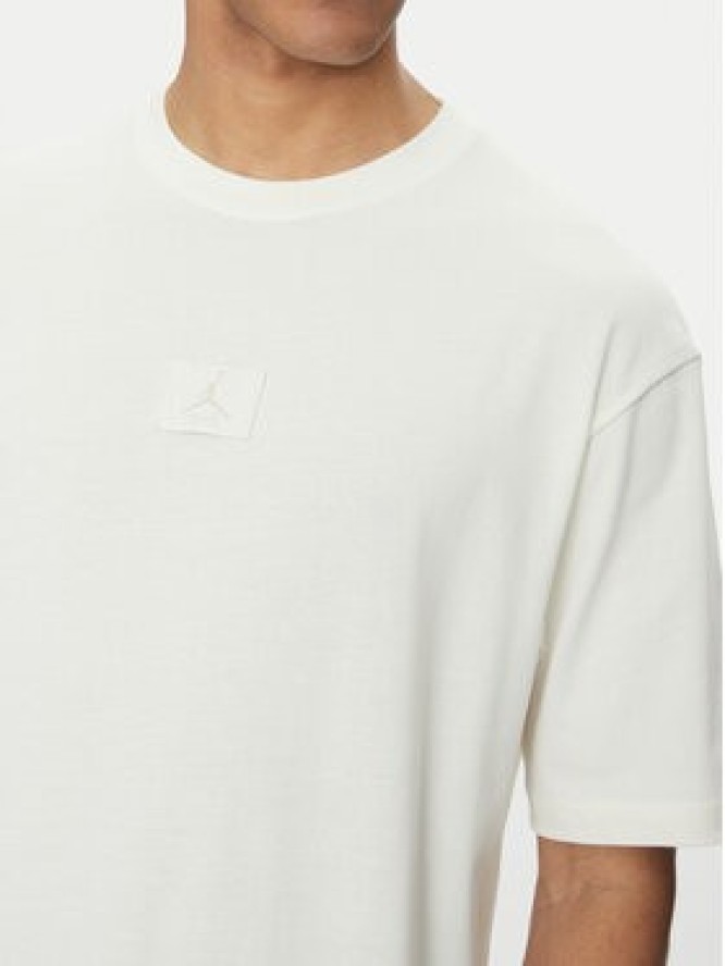 Nike T-Shirt FZ1912 Écru Regular Fit