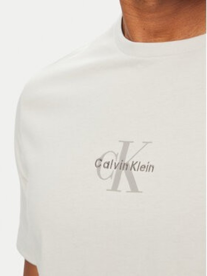 Calvin Klein Jeans T-Shirt SS 30S LV04RB866G Szary jasny Regular Fit