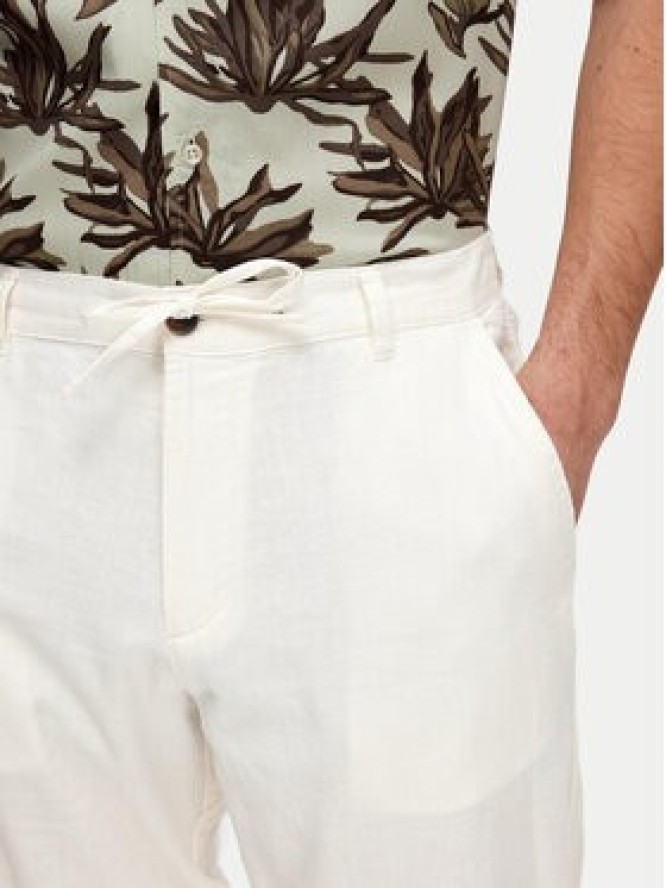 Selected Homme Chinosy 16087636 Biały Slim Tapered Fit