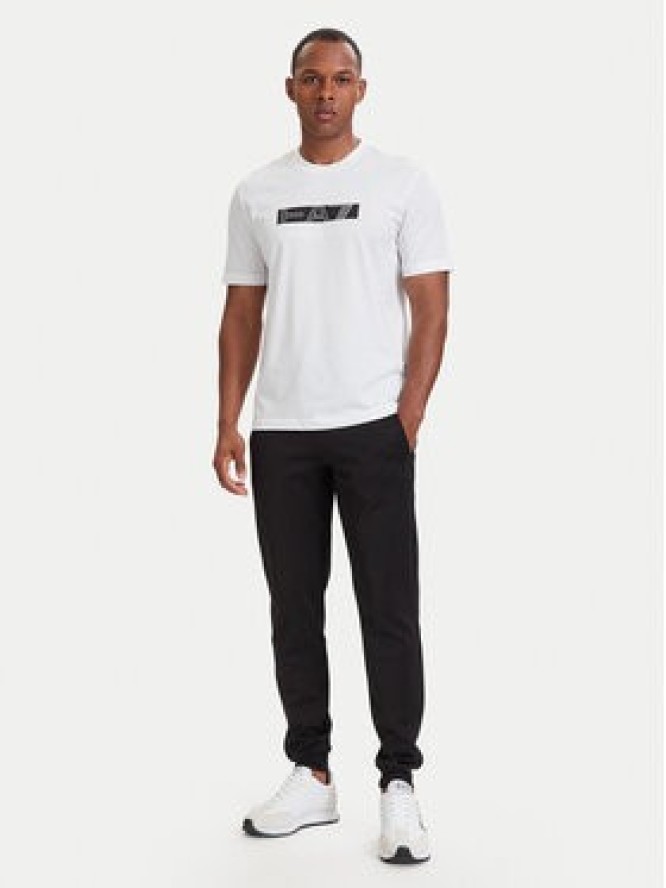 EA7 Emporio Armani T-Shirt 7M002415 AF10375 M0003 Biały Regular Fit