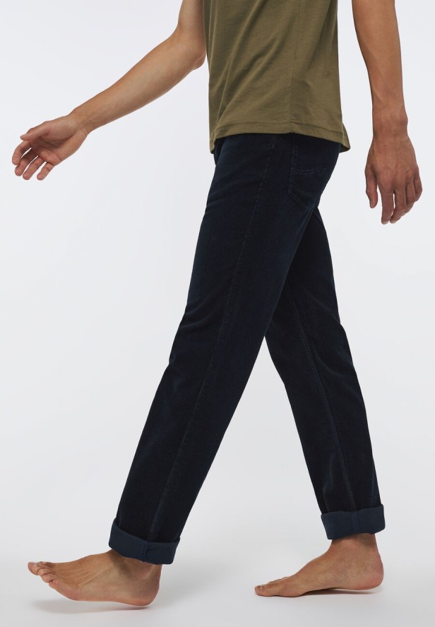 MUSTANG Tramper MĘSKIE SPODNIE SZTRUKSOWE NAVY BLAZER 1013051 5324