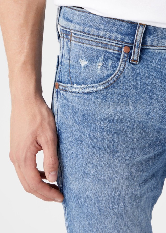 WRANGLER LARSTON MĘSKIE SPODNIE JEANSOWE LIGHT INDIGO W18S59X4E 112324511